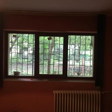 Park Lake Studio Dristor Apartament *